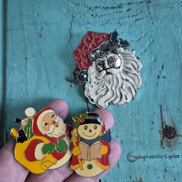 Vintage Jewelry - 🌙Vintage Holiday Pin Bundle of 3